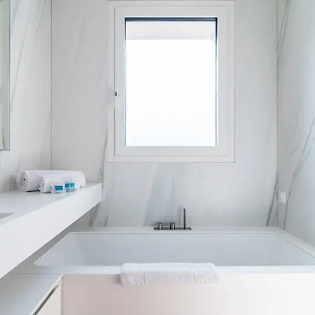 Unique Gandria 3 By Quokka 360 - Luxury Two-bedroom With A Breathtaking View Лугано