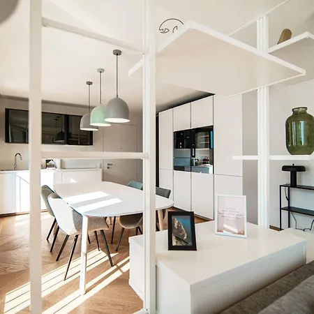 شقة Unique Gandria 3 By Quokka 360 - Luxury Two-bedroom With A Breathtaking View *